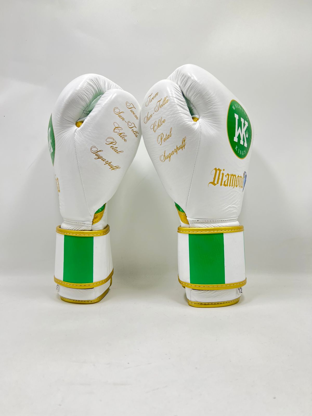 Custom velcro gloves 'NAIJA'