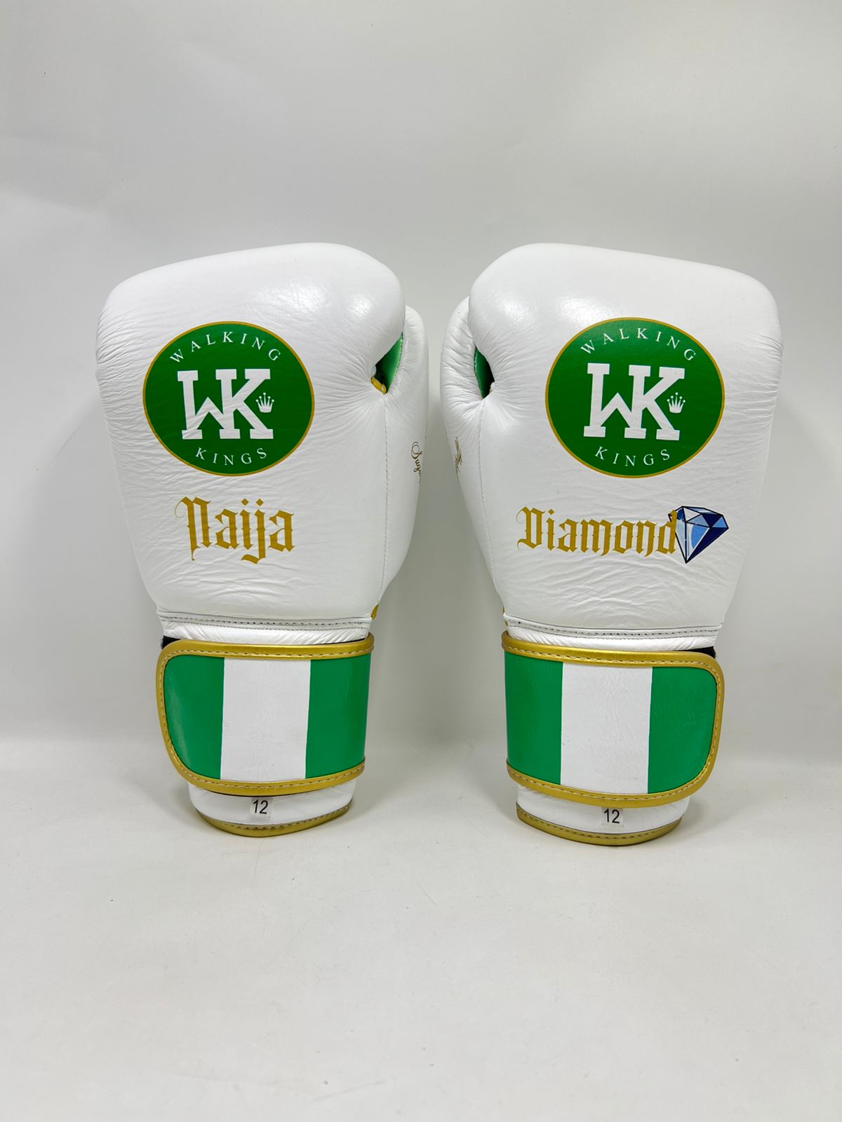 Custom velcro gloves 'NAIJA'