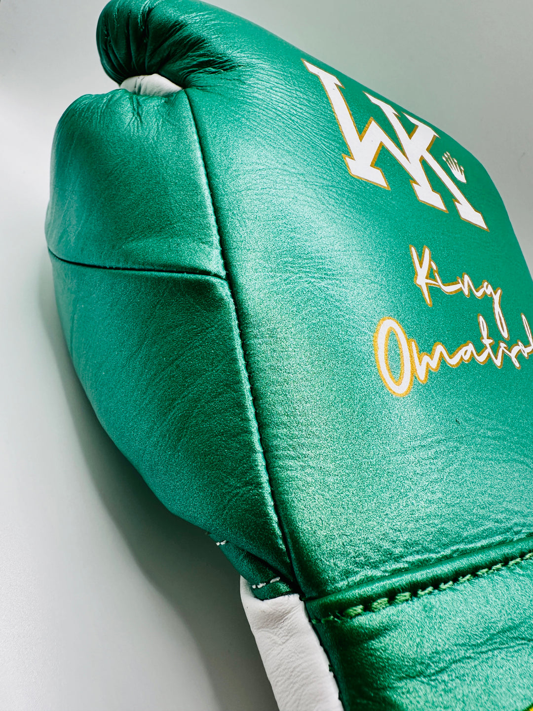 Custom boxing gloves - Cow hide
