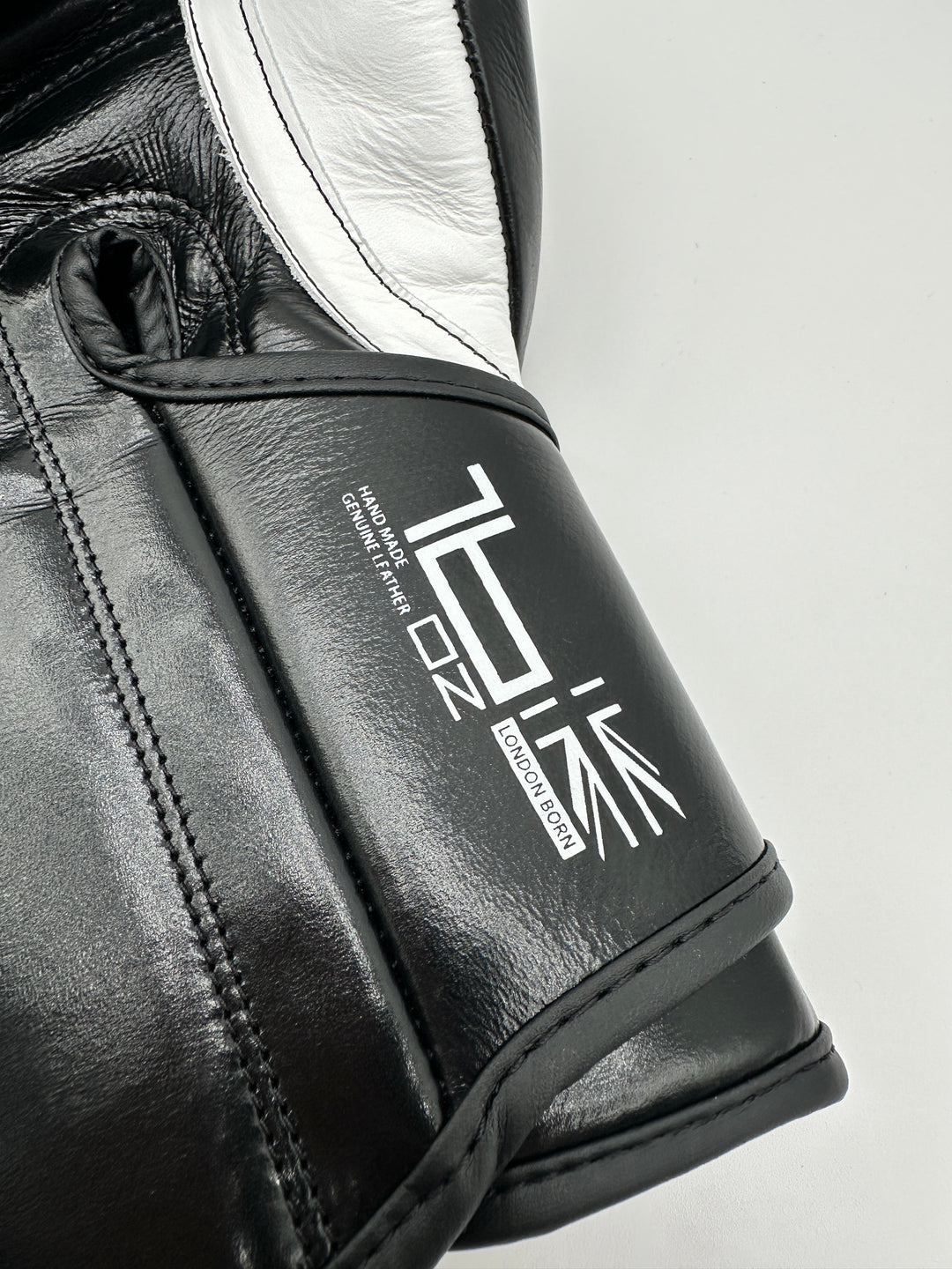 WK - Legacy boxing gloves